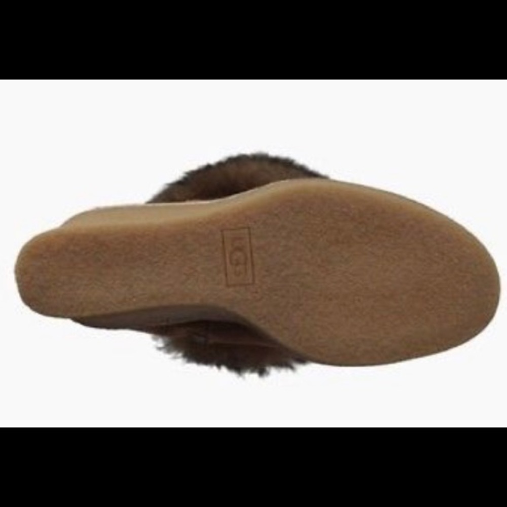 Valberg boot from UGG NWT - Picture 3 of 3